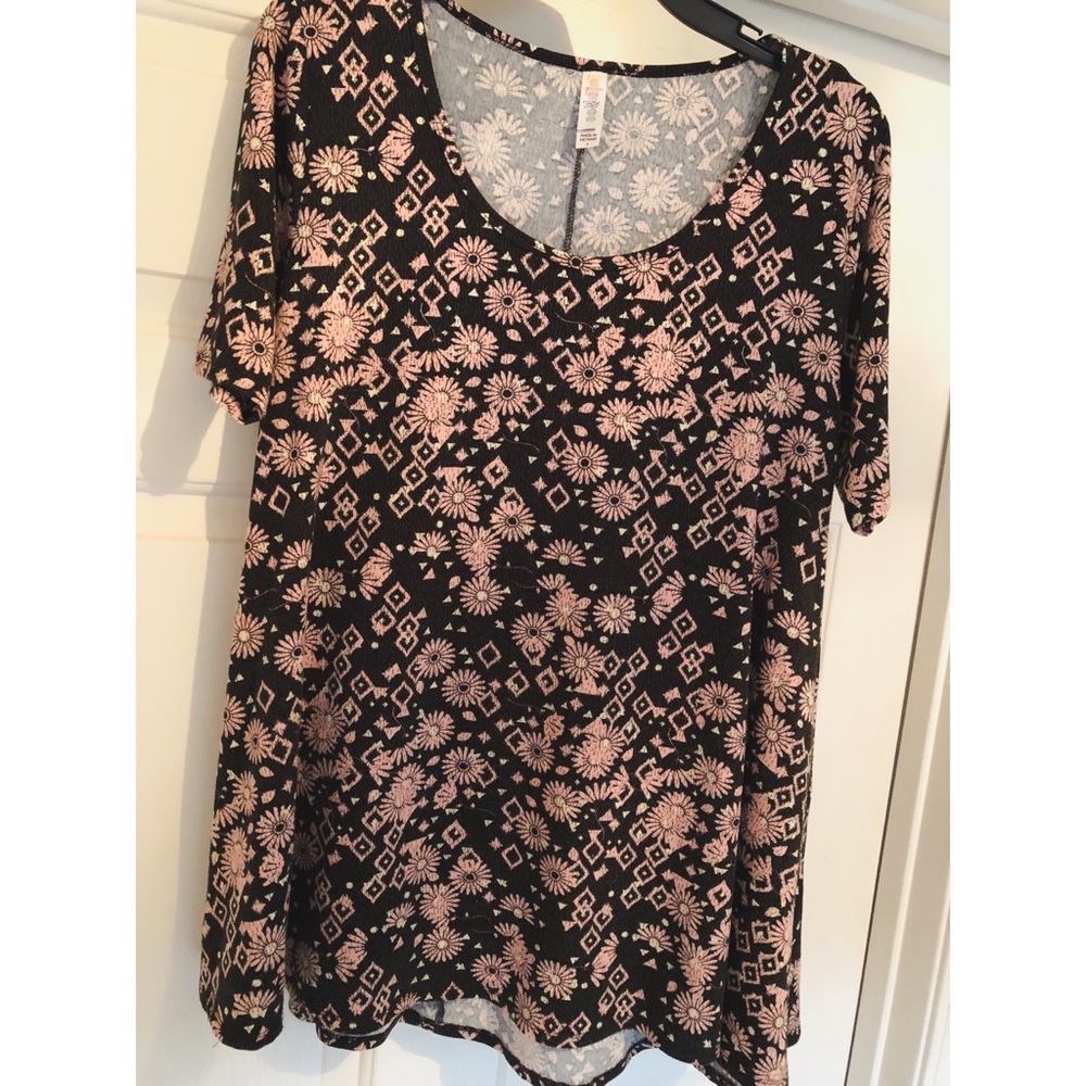 LuLaRoe Top